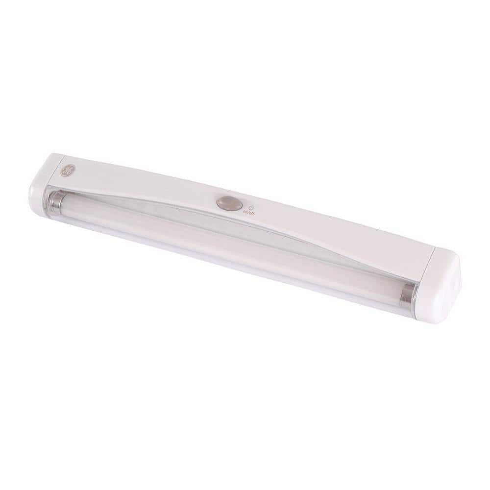GE 12 in. White Fluorescent Battery Operated Plastic 
