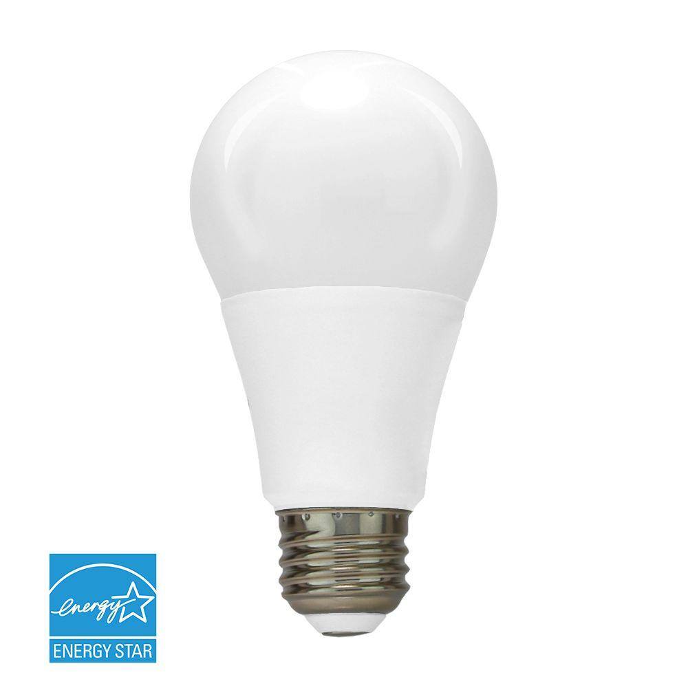 Cree 100W Equivalent Daylight (5000K) A21 Dimmable LED Light Bulb ...